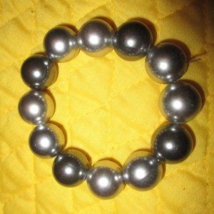 Women's Stretch Beaded Gray/Silver Bracelet